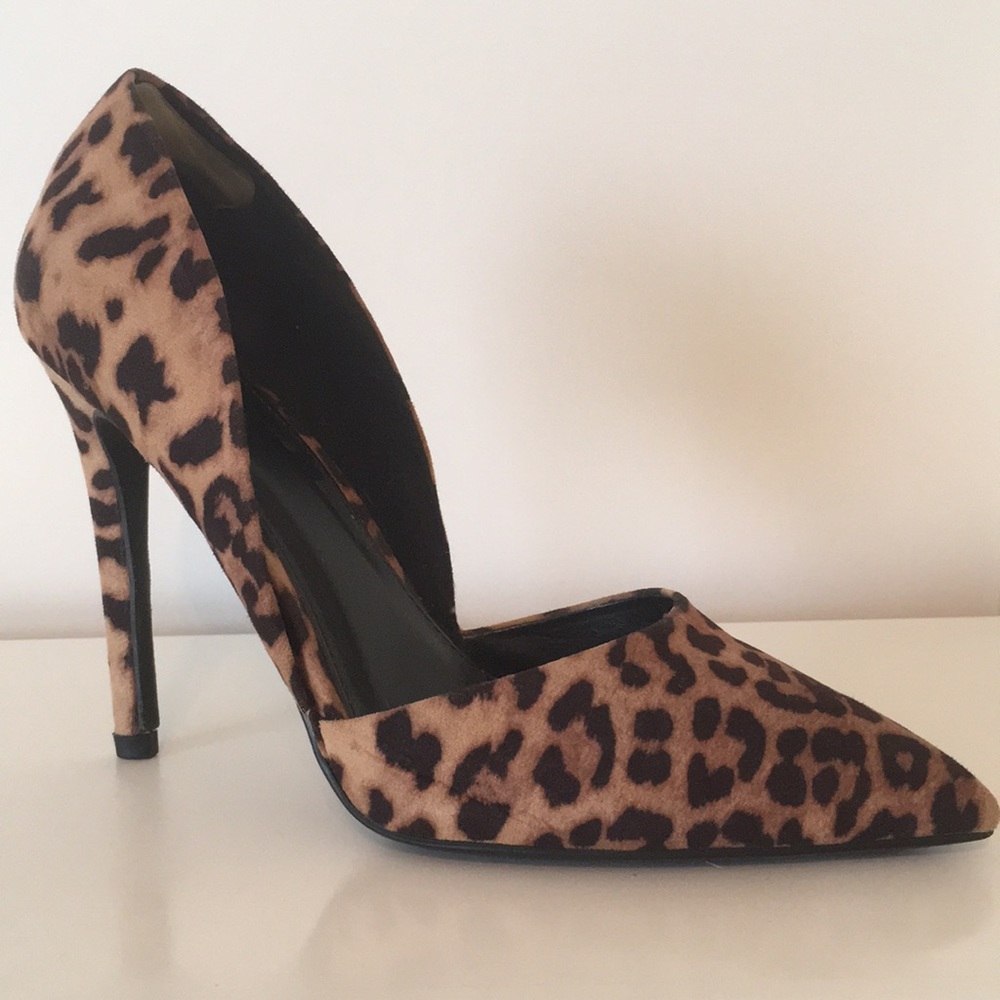 Leopard / Cheetah Print Pump Heels 💥